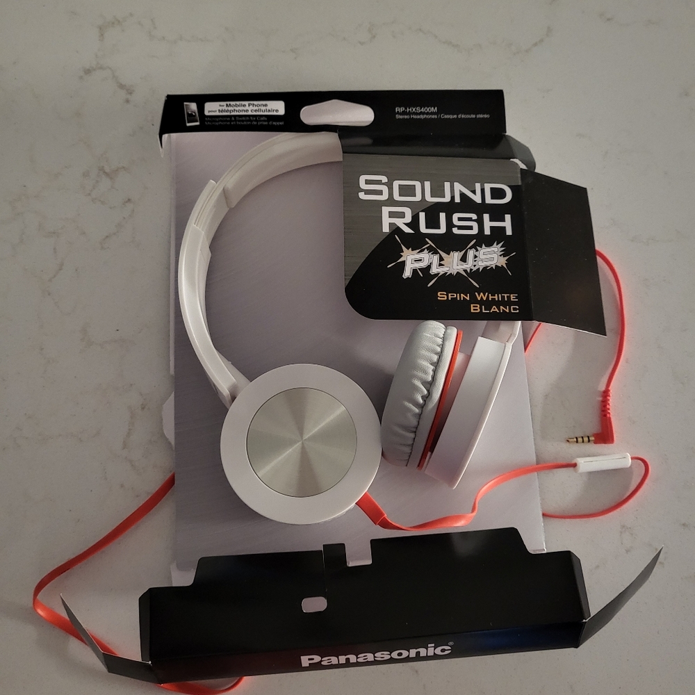 Panasonic Sound Rush Plus headphones NWOT